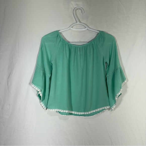 L.O.T. Apparel Girl’s Mint Green Angel Sleeve Blouse - Picture 3 of 5